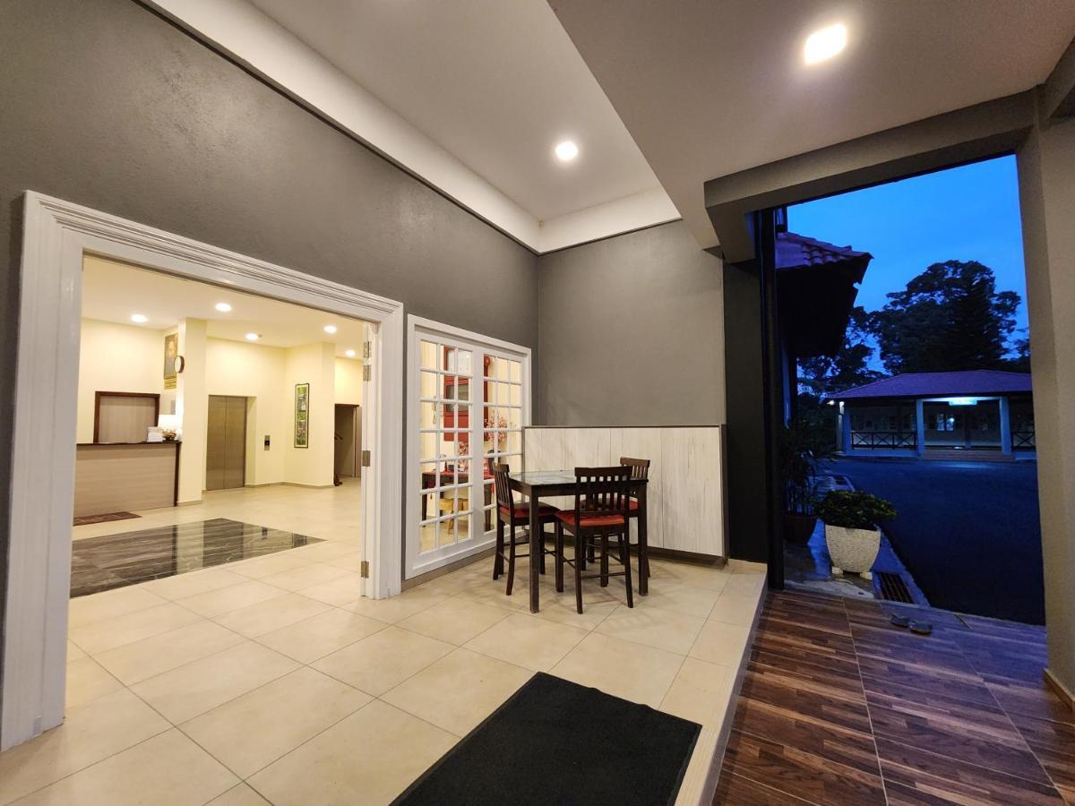 Fathers Guesthouse Age 7 Years Old And Above Only Tanah Rata Exteriör bild