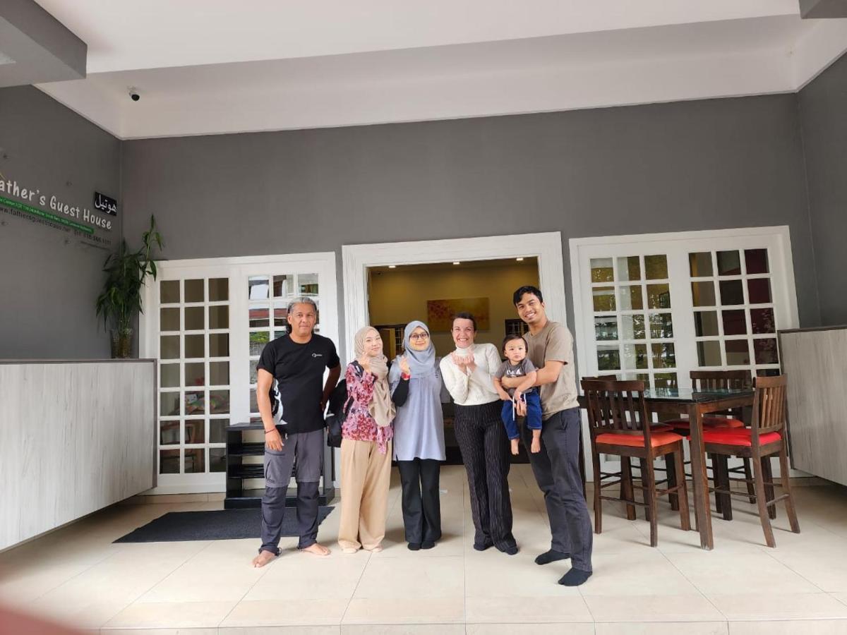 Fathers Guesthouse Age 7 Years Old And Above Only Tanah Rata Exteriör bild