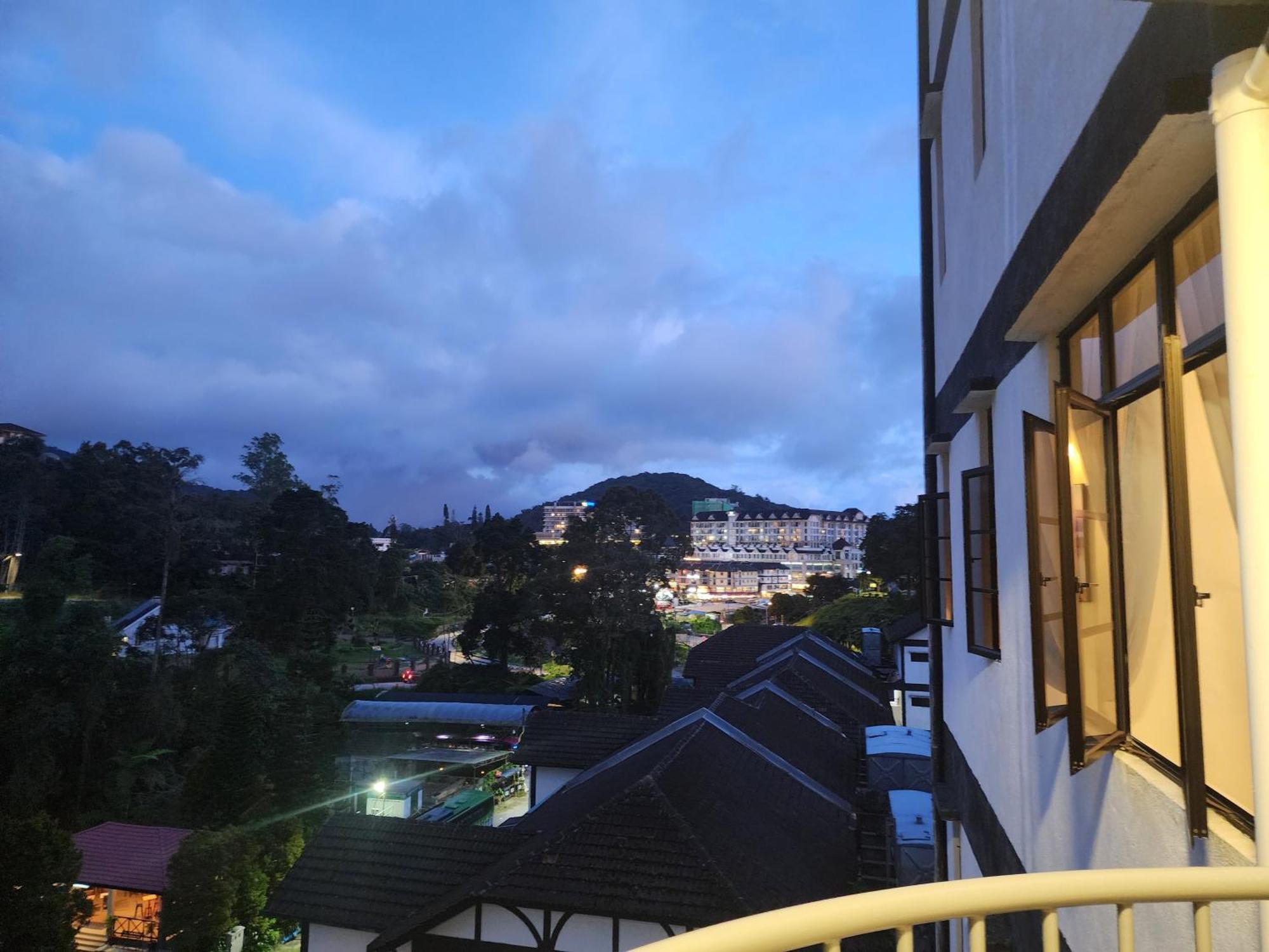 Fathers Guesthouse Age 7 Years Old And Above Only Tanah Rata Exteriör bild